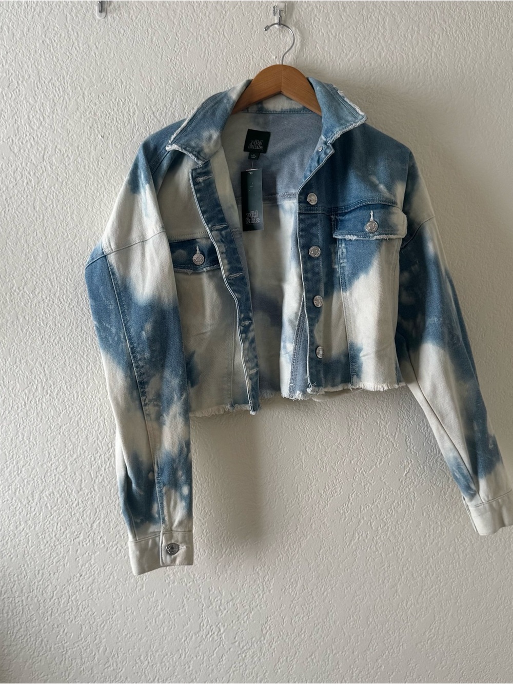 Wild Fable Denim Jacket Womens XS Blue Jean Bleach Dye Crop Raw Hem Oversized